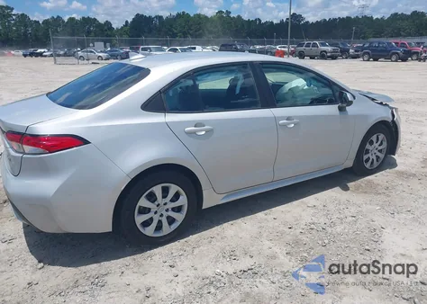 2021 Toyota Corolla Le z USA, uszkodzony, nr VIN 5YFEPMAE0MP192244